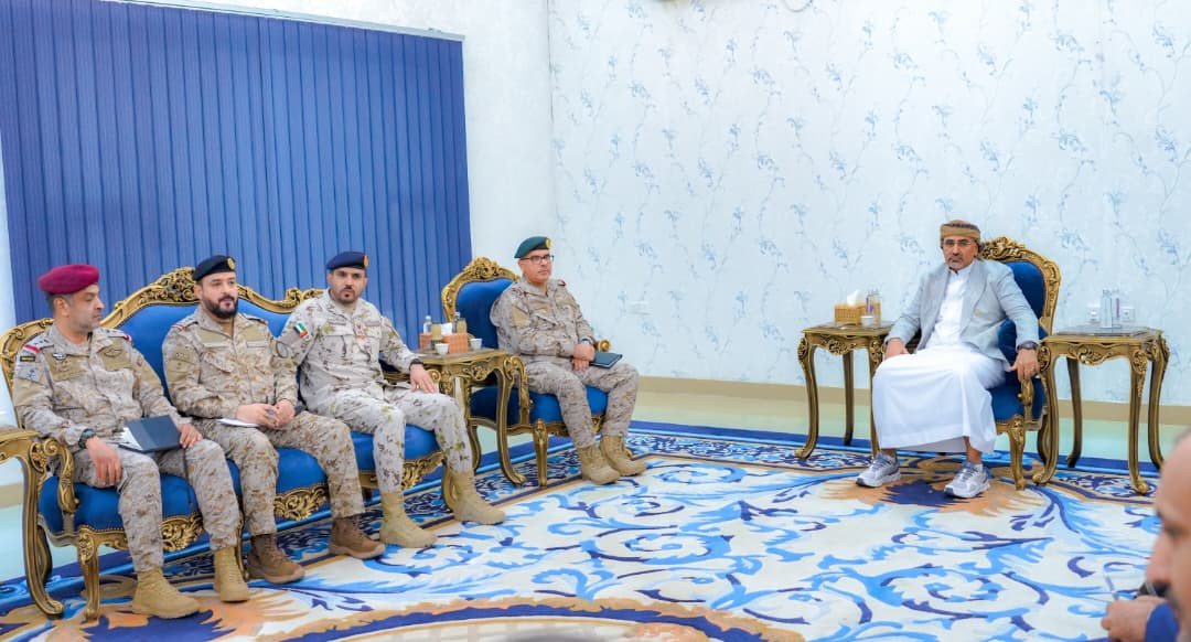 الرئيس الزُبيدي يستقبل قيادة القوات المشتركة لقوات التحالف العربي