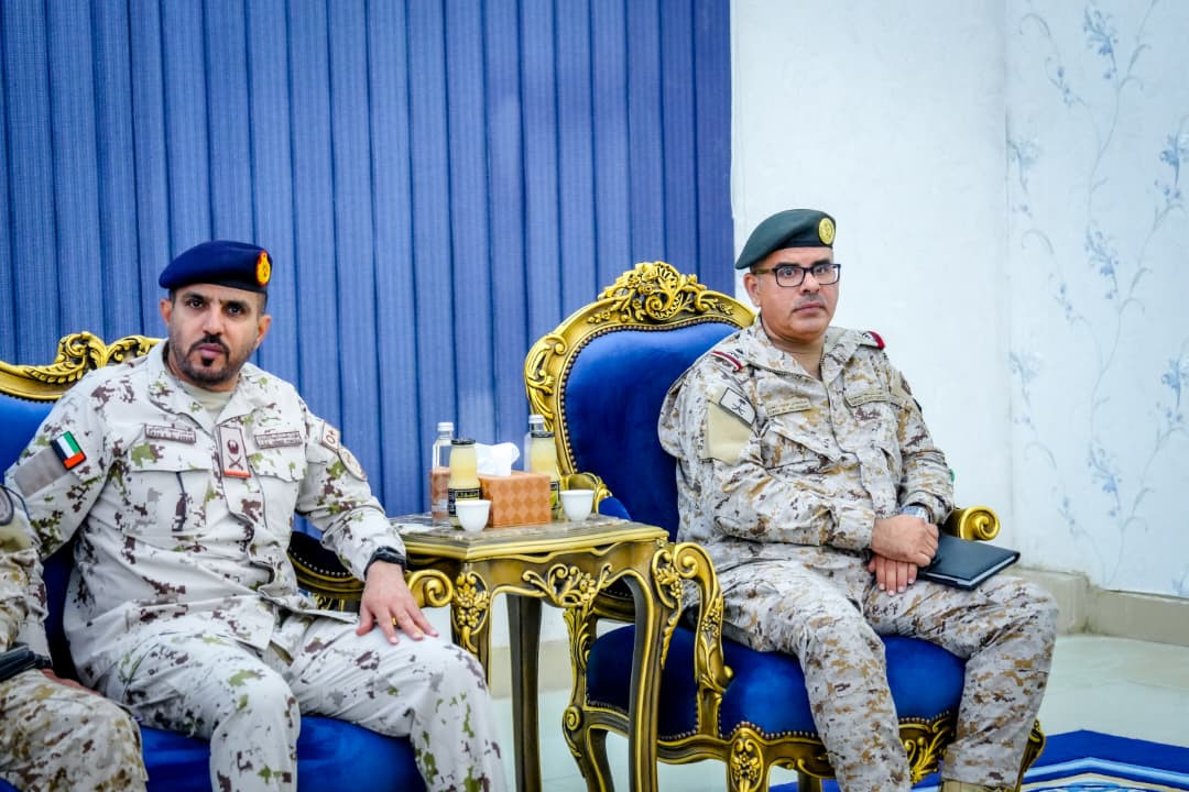 الرئيس الزُبيدي يستقبل قيادة القوات المشتركة لقوات التحالف العربي